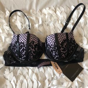 Victoria’s Secret bra- never worn